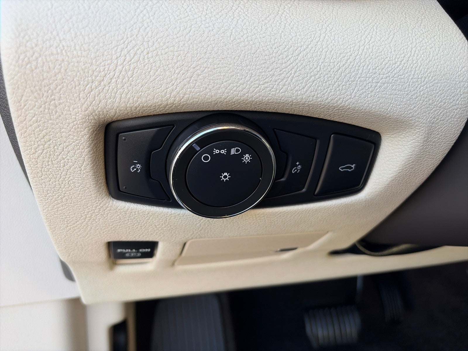 2018 Lincoln Continental SELECT AWD