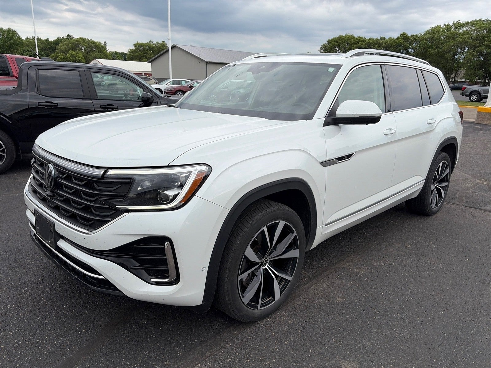 2025 Volkswagen Atlas SEL PREMIER AWD