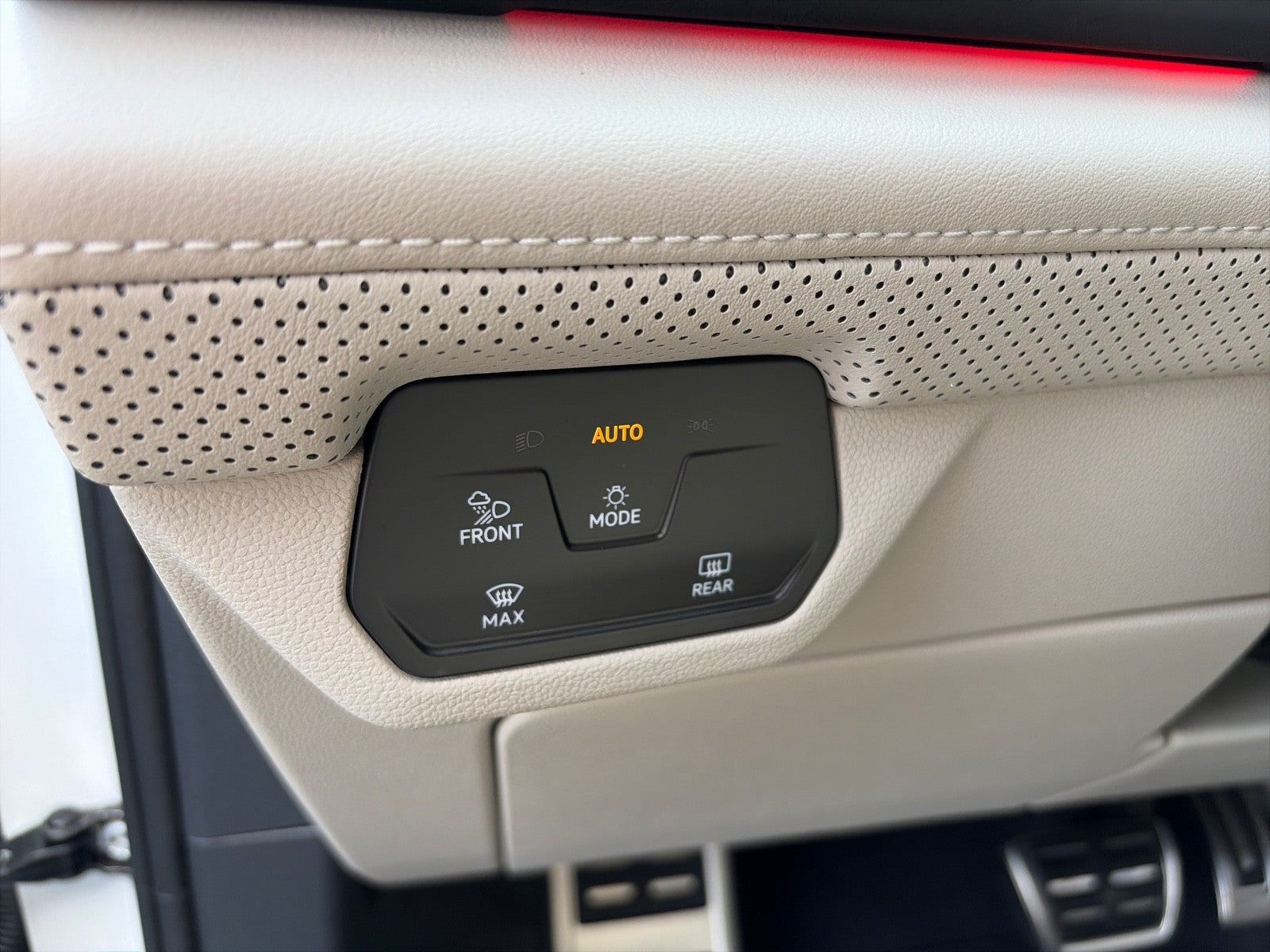 2025 Volkswagen Atlas SEL PREMIER AWD