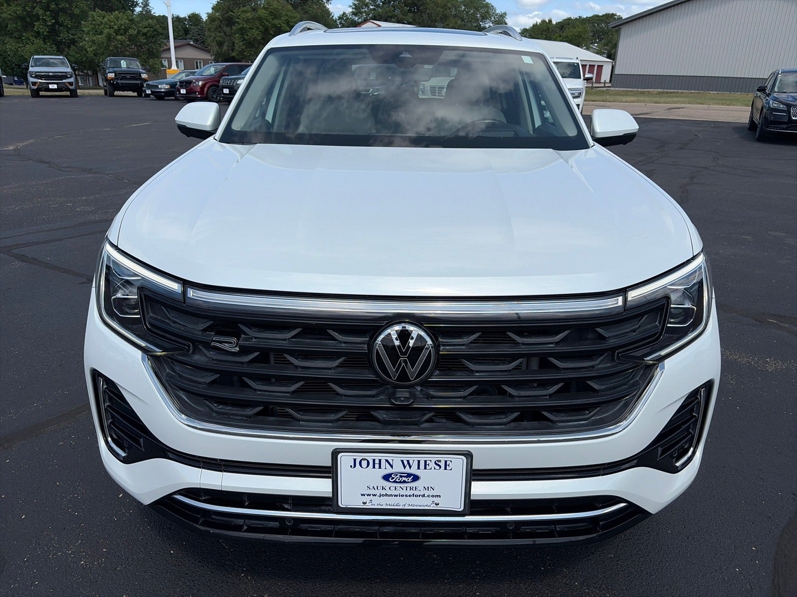 2025 Volkswagen Atlas SEL PREMIER AWD