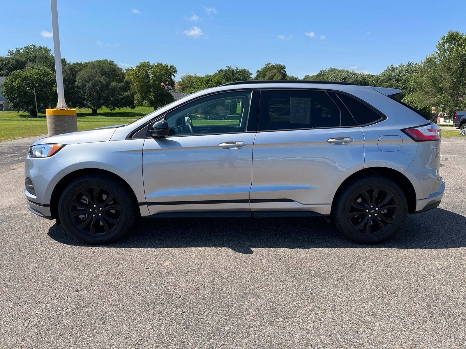 2024 Ford Edge SE AWD