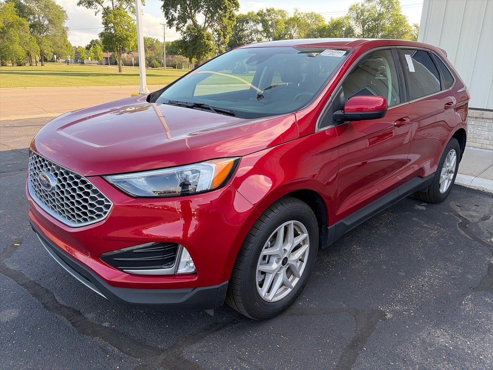 2024 Ford Edge