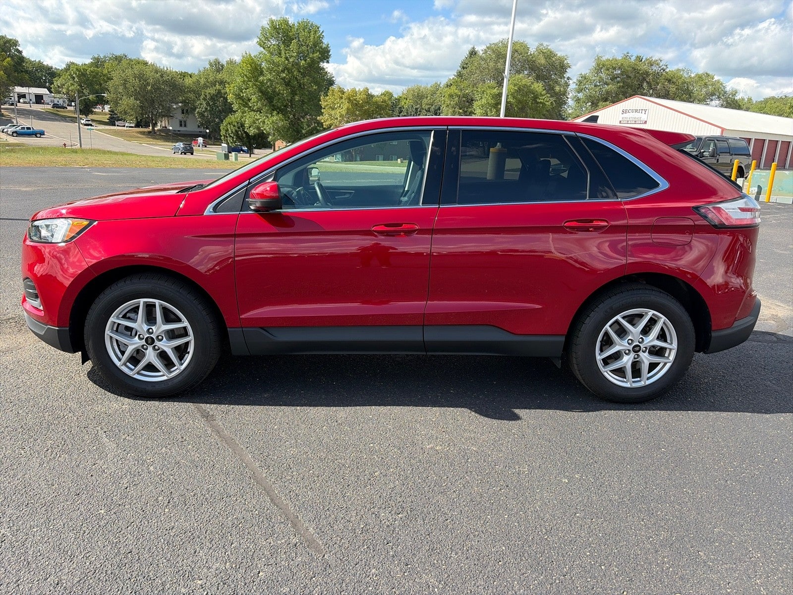 Used 2024 Ford Edge SEL with VIN 2FMPK4J92RBB03392 for sale in Sauk Centre, Minnesota