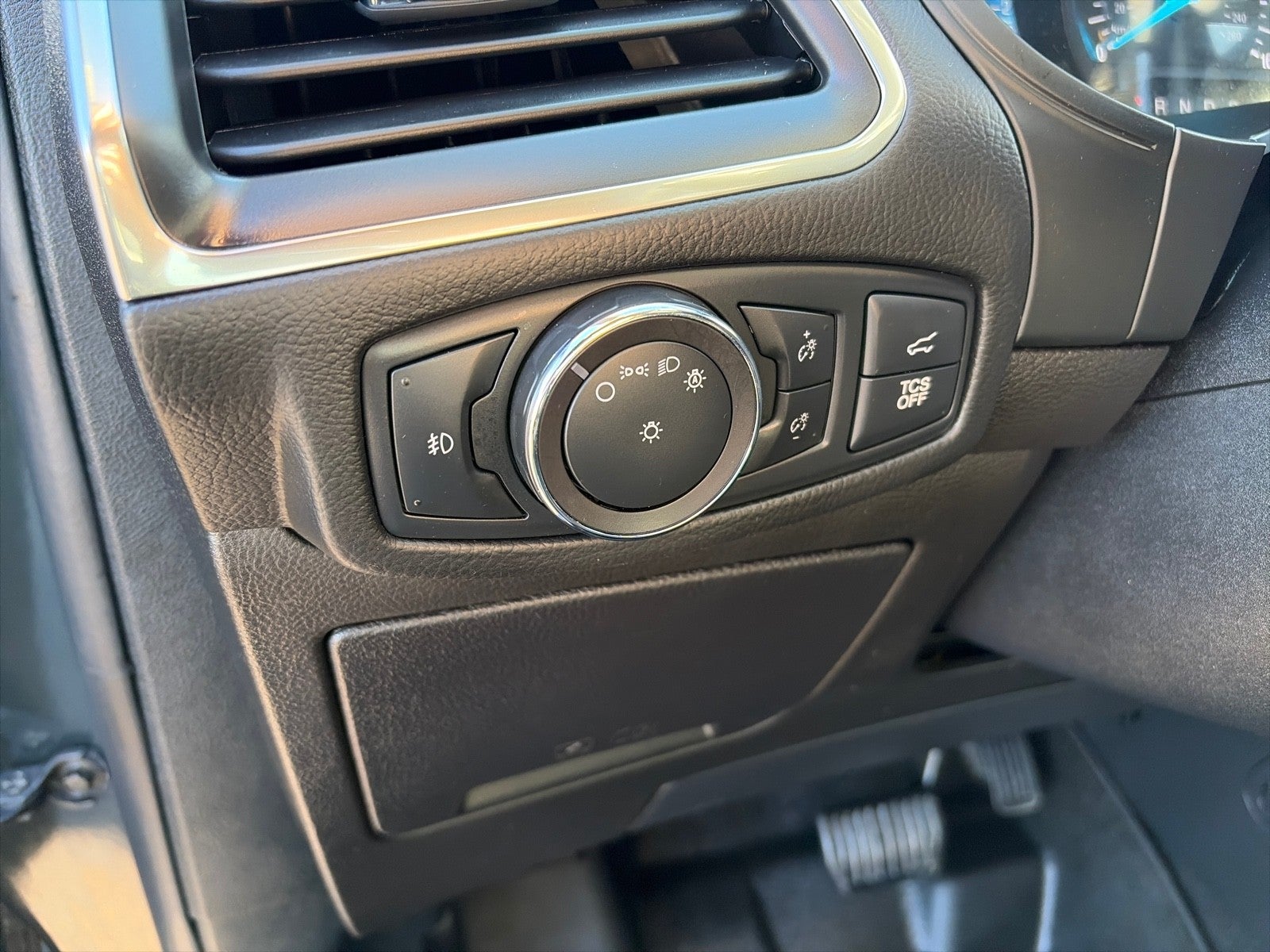 2022 Ford Edge TITANIUM AWD