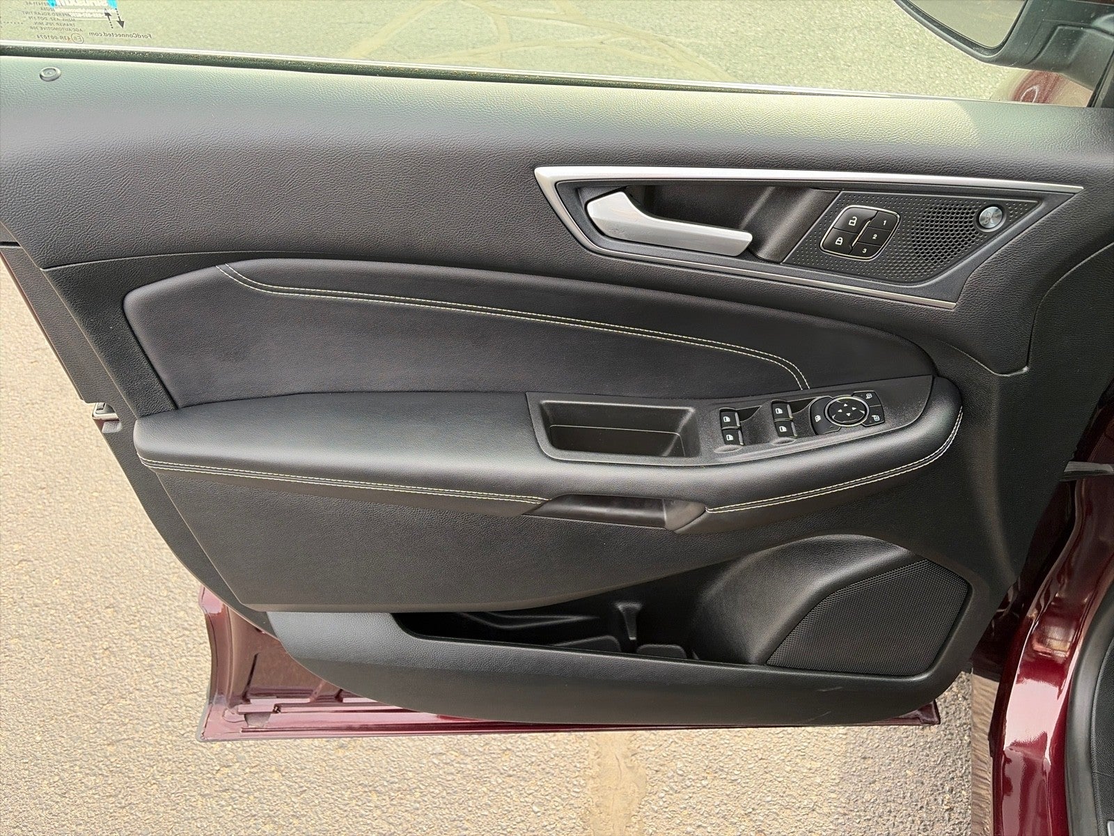 2023 Ford Edge TITANIUM AWD