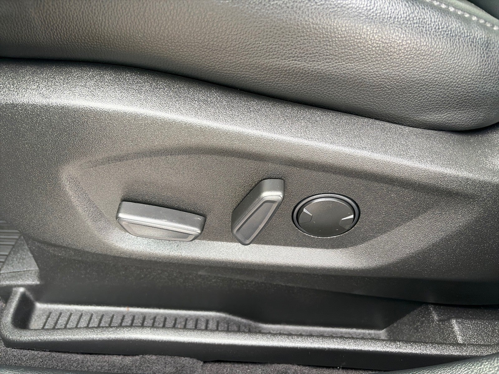2023 Ford Edge TITANIUM AWD