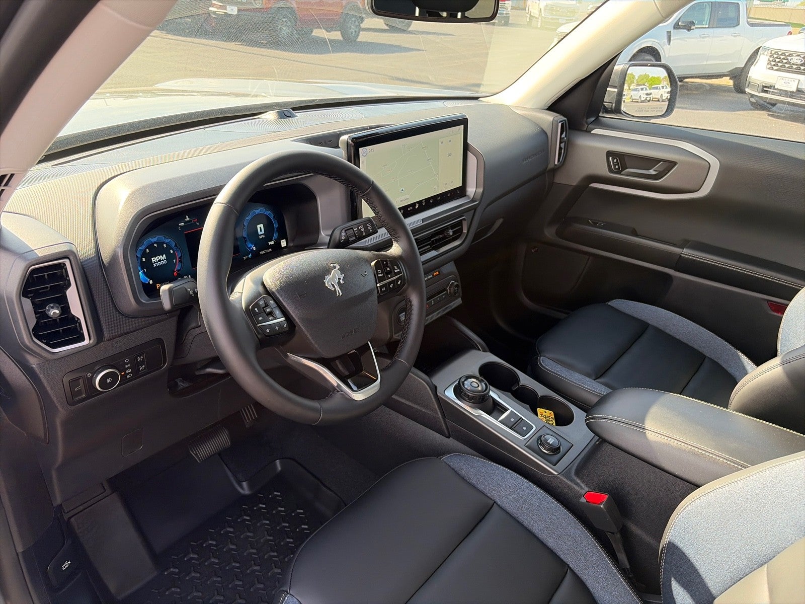 2025 Ford Bronco Sport OUTER BANKS AWD
