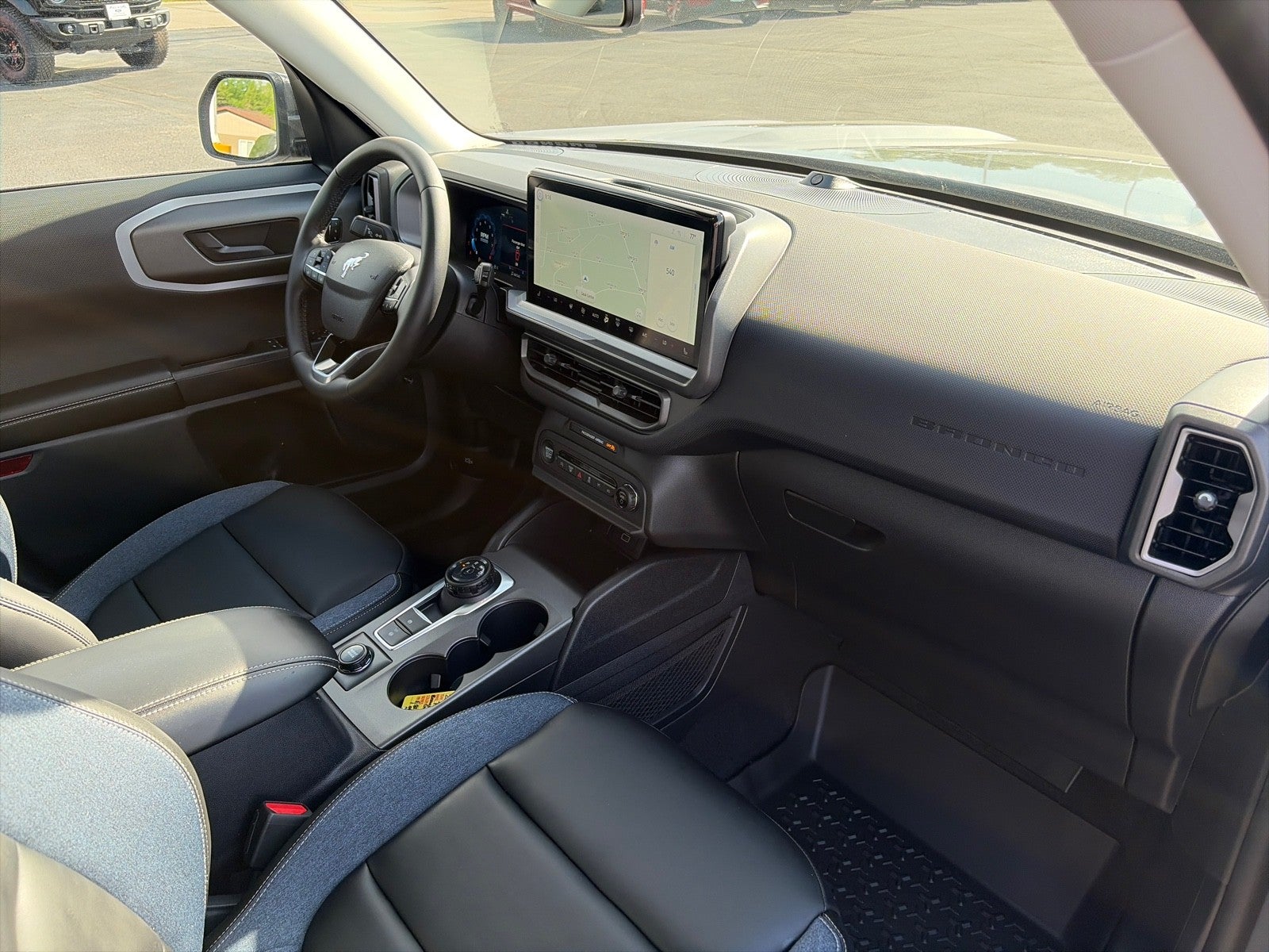 2025 Ford Bronco Sport OUTER BANKS AWD