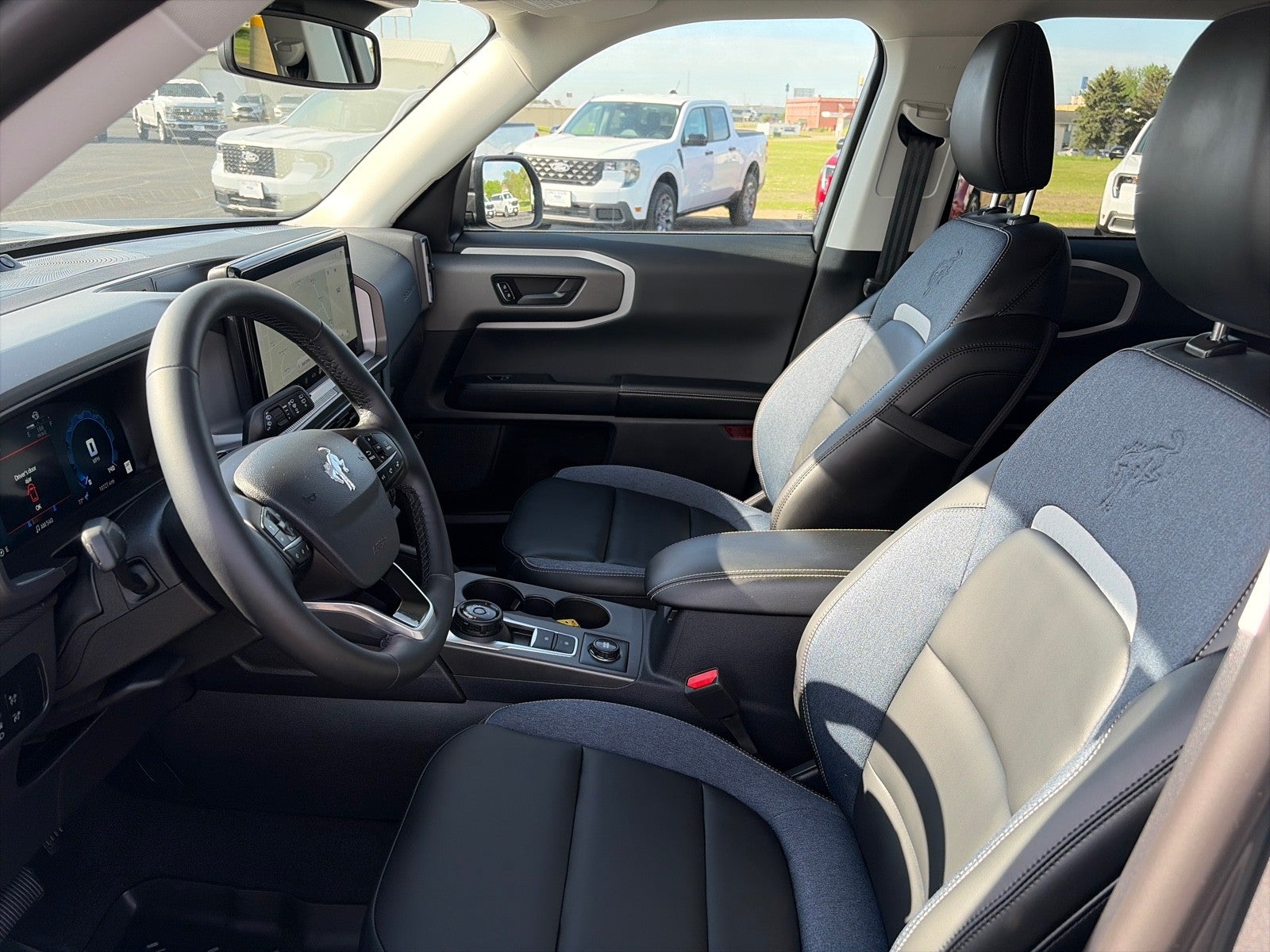 2025 Ford Bronco Sport OUTER BANKS AWD