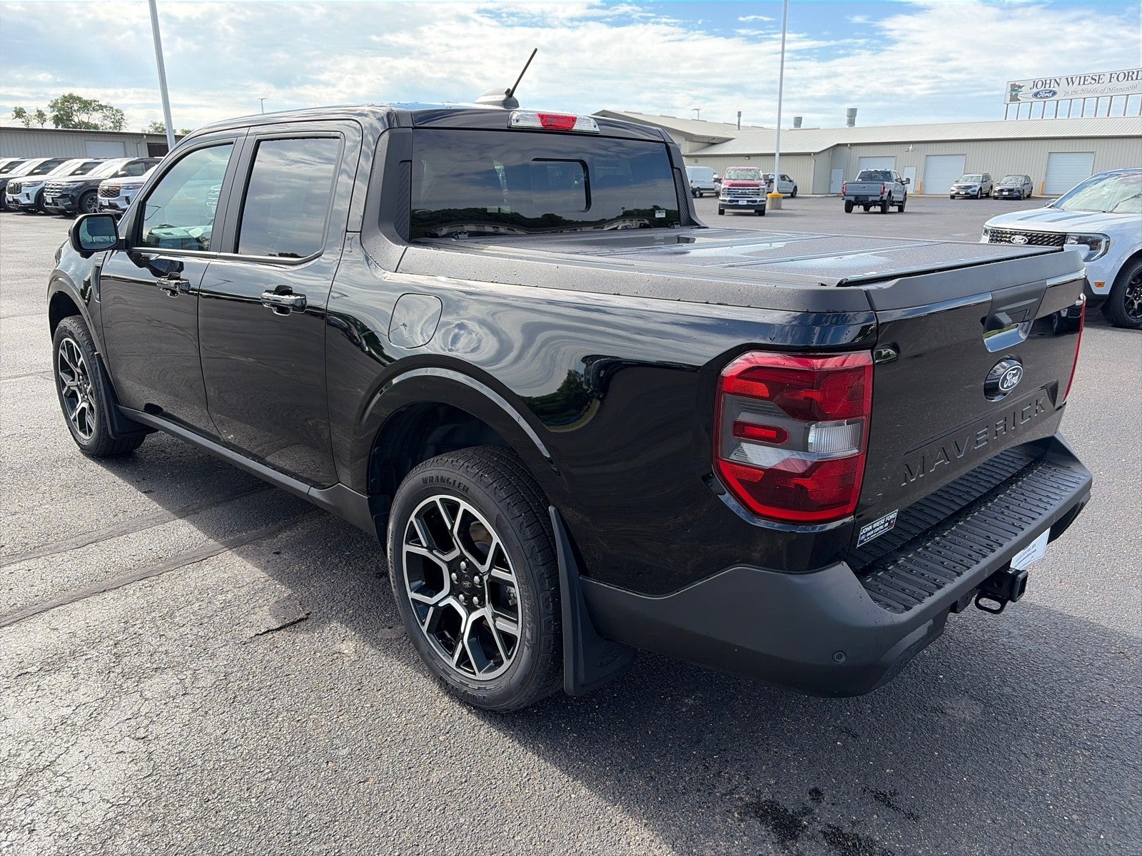 2025 Ford Maverick LARIAT AWD