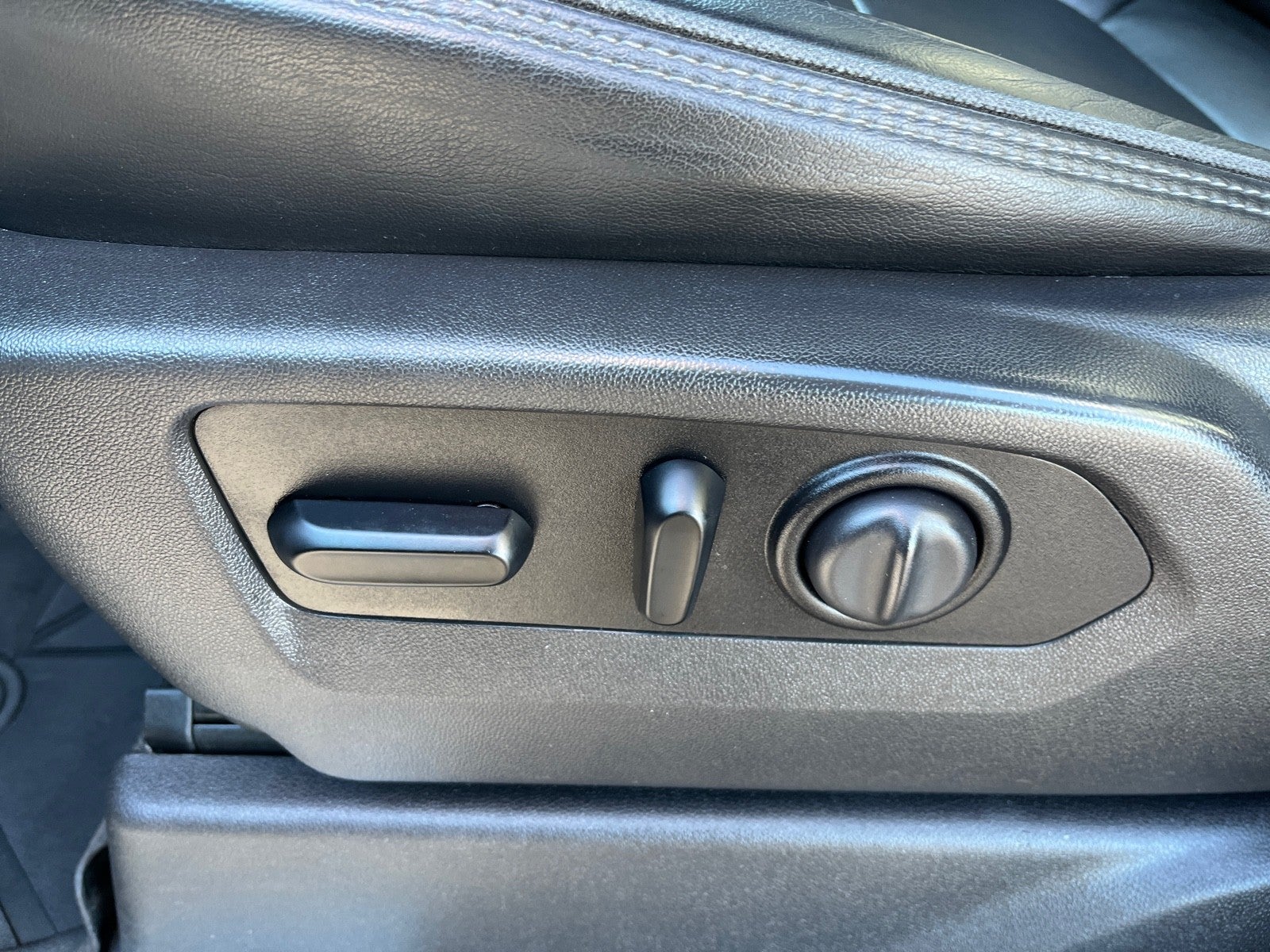 2020 Chevrolet Silverado 1500 CREW HIGH COUNTRY