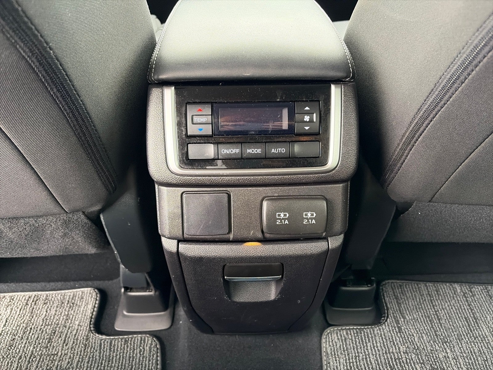 2019 Subaru Ascent PREMIUM AWD