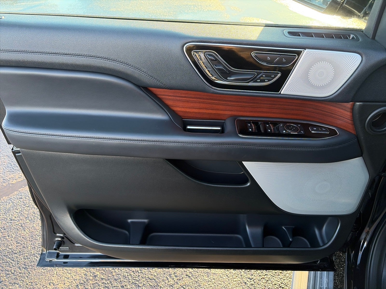 2024 Lincoln Navigator L RESERVE 4X4