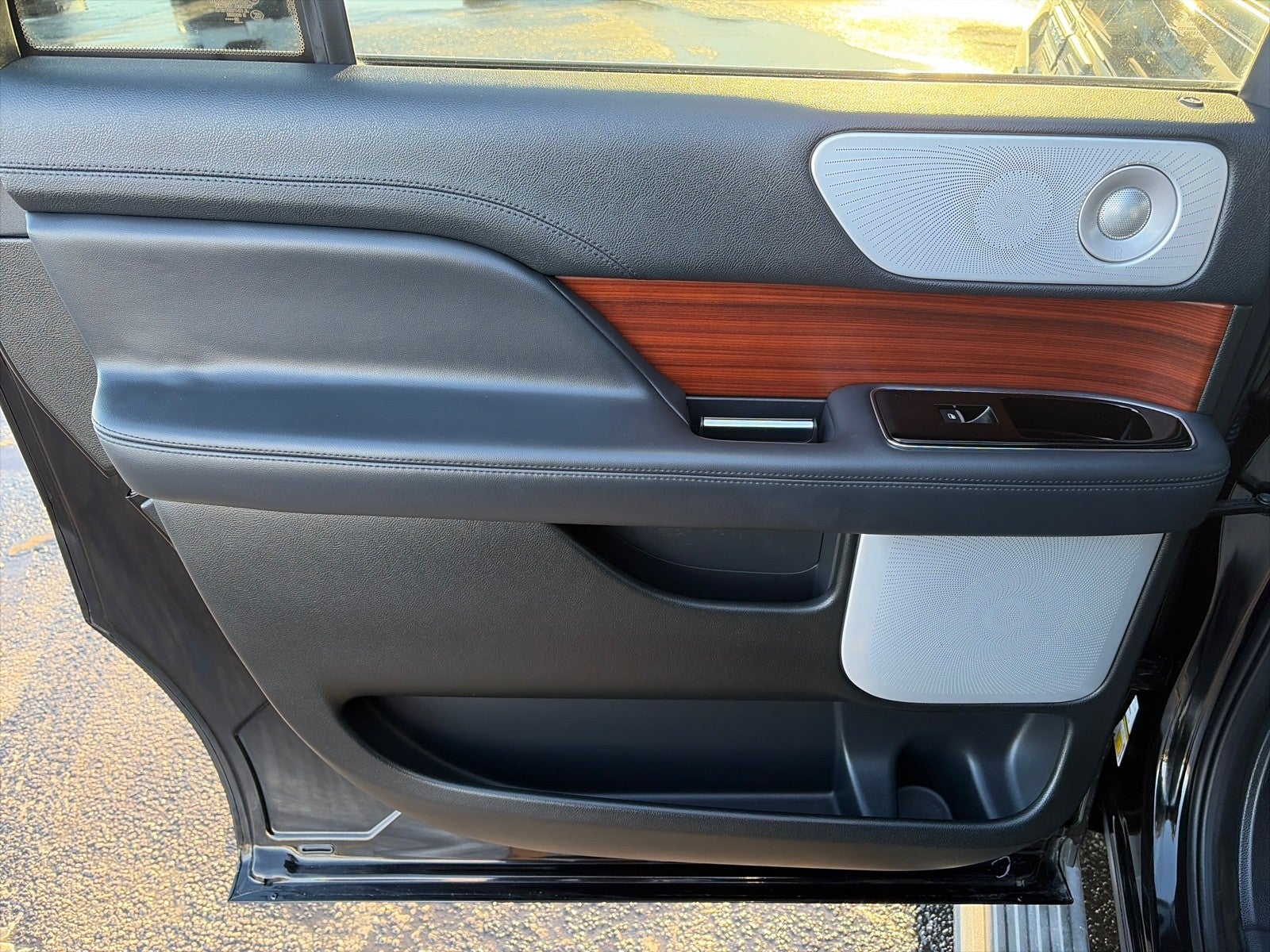 2024 Lincoln Navigator L RESERVE 4X4