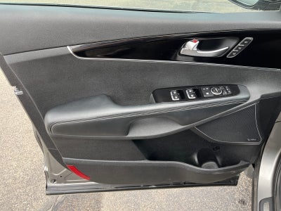 2017 Kia Sorento SXL V6 FWD