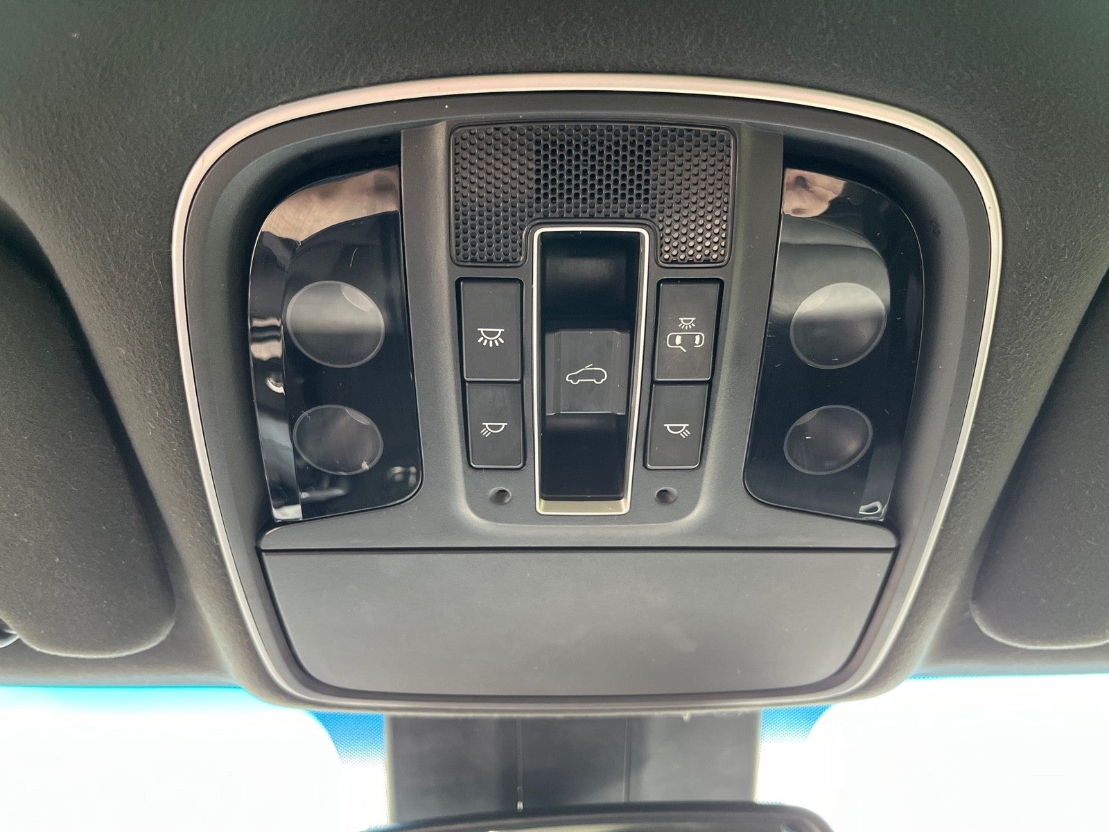 2017 Kia Sorento SXL V6 FWD