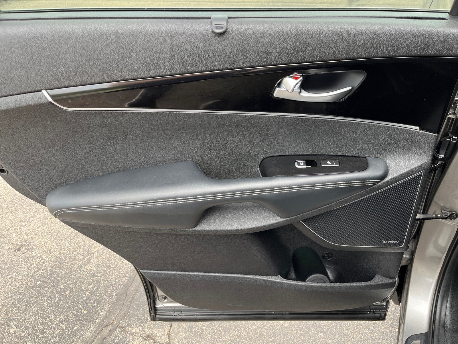 2017 Kia Sorento SXL V6 FWD