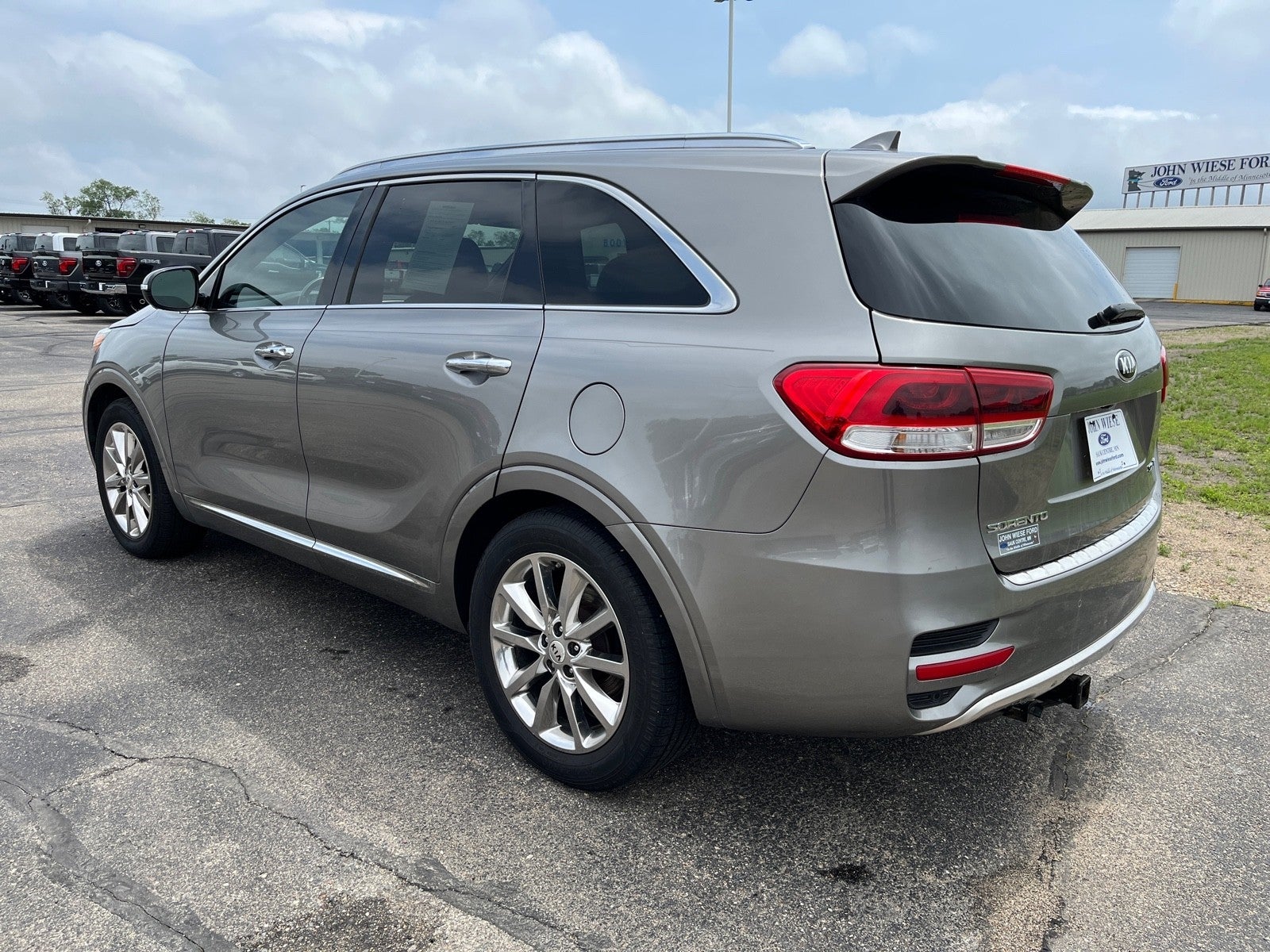 2017 Kia Sorento SXL V6 FWD