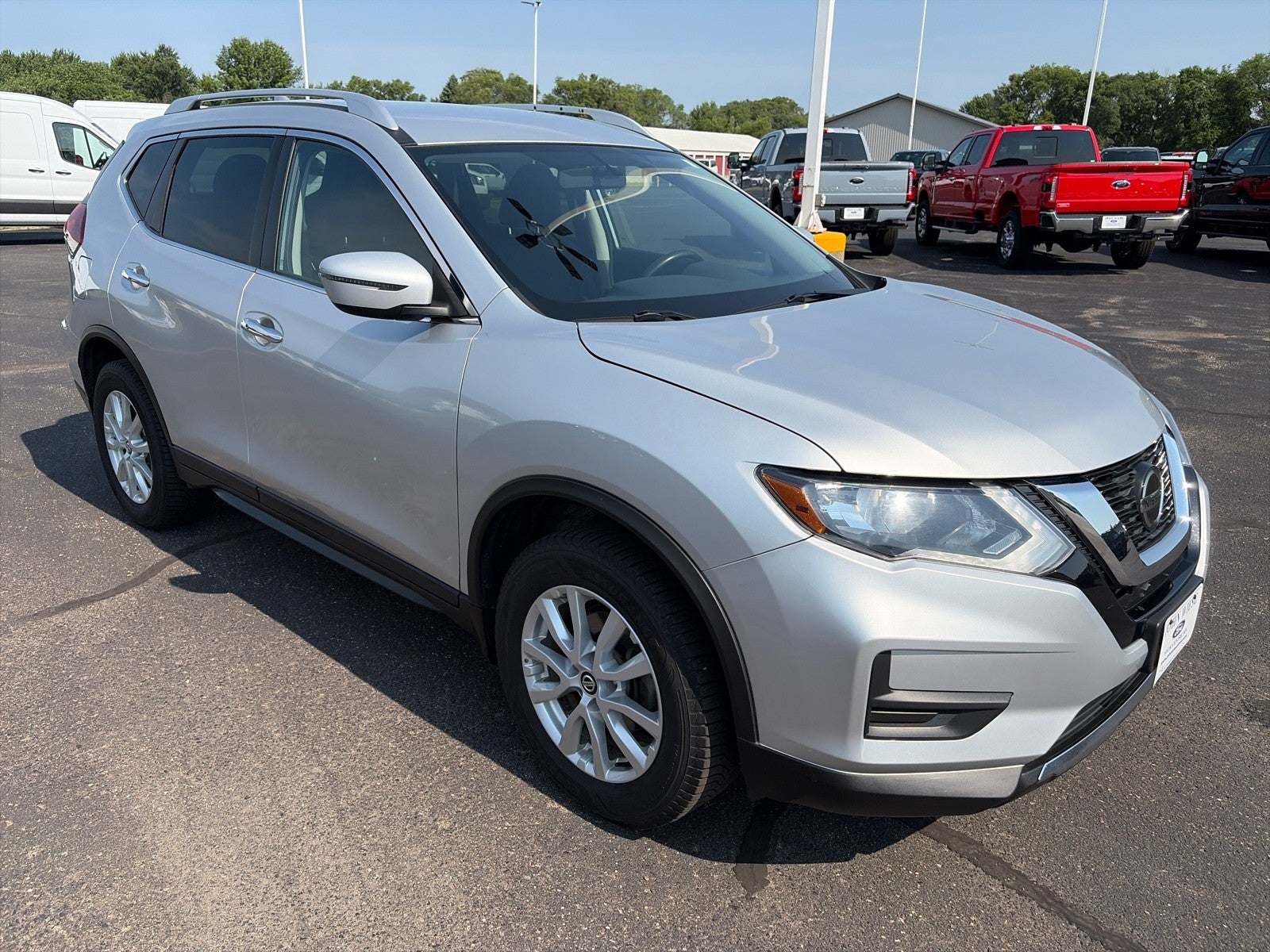2018 Nissan Rogue S/SV AWD